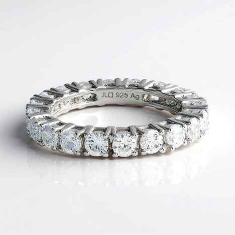 Anello in argento con Zircone