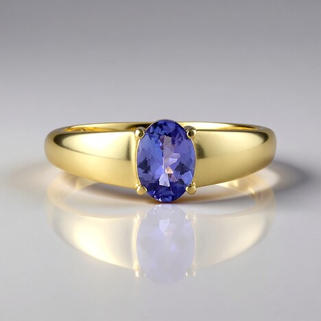 Anello in oro con Tanzanite