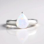 Anello in argento con Opale di Welo (de Melo Essence)