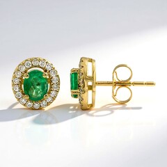 Orecchini in oro con Smeraldo Zambia AAA