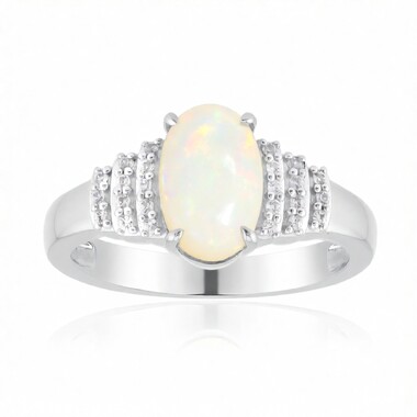 Bague en or et Opale blanche du Brésil