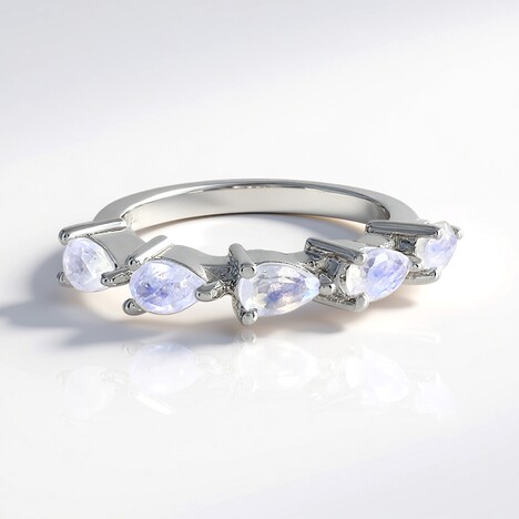 Anello in argento con Pietra di Luna Arcobaleno