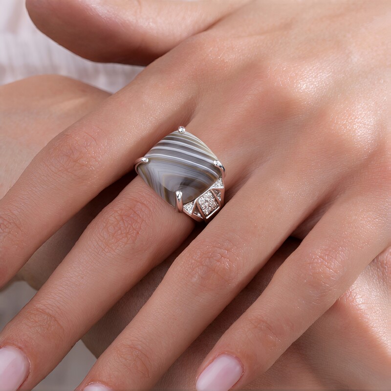 Anillo en plata con Ágata de Botsuana