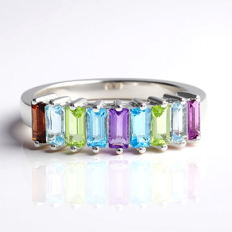 Anello in argento con Rodolite