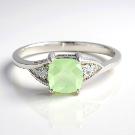 Anello in argento con Prehnite