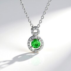 Collana in argento con Lemshuku Tsavorite