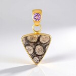 Ciondolo in argento con Corallo Pietrificato (Bali Barong)