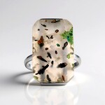 Anello in argento con Calcedonio Venus (Bali Barong)