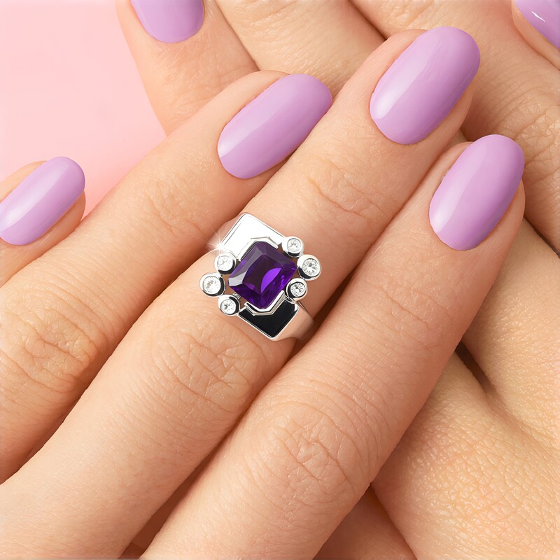 Anillo en plata con Amatista de Siberia (de Melo Essence)