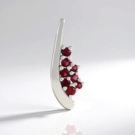 Colgante en plata con Espinela roja noble (de Melo Essence)