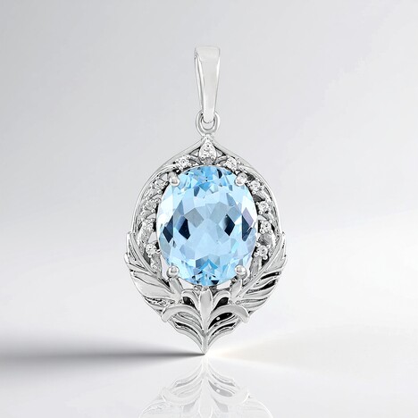 Ciondolo in argento con Topazio Blu Cielo