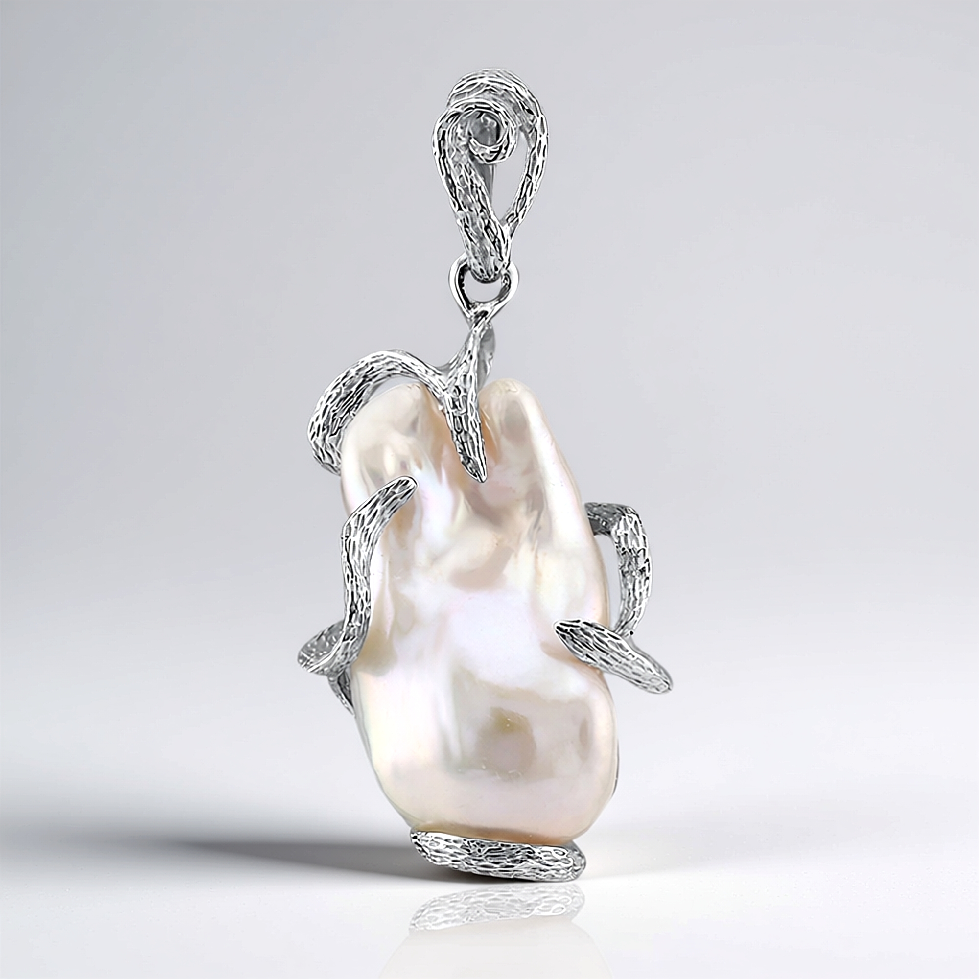 Fancy Freshwater Pearl 925 Silver Pendant, China