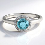 Anello in argento con Zircone Ratanakiri